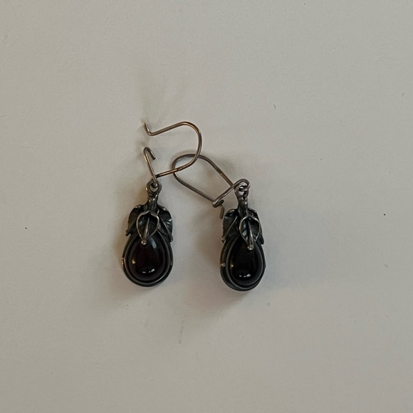 Red garnet earrings - Picture 6 of 9